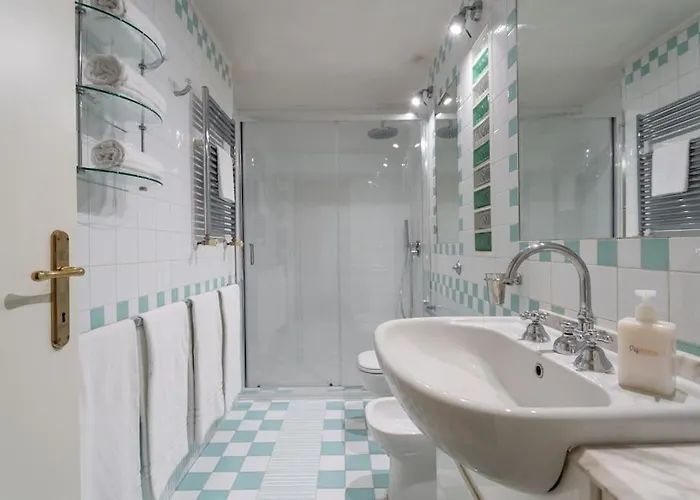 Апартаменты Pgrhome Barberini Рим